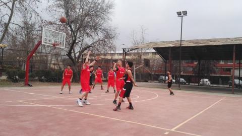 Basketball friendly match 